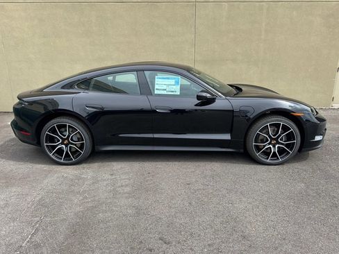 New 2025 Porsche Taycan image 11