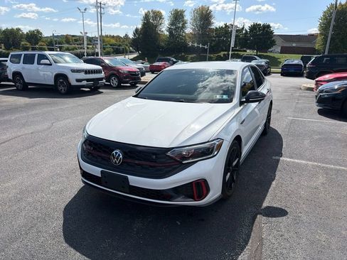 Used 2024 Volkswagen Jetta GLI 40th Anniversary Edition FWD image 1