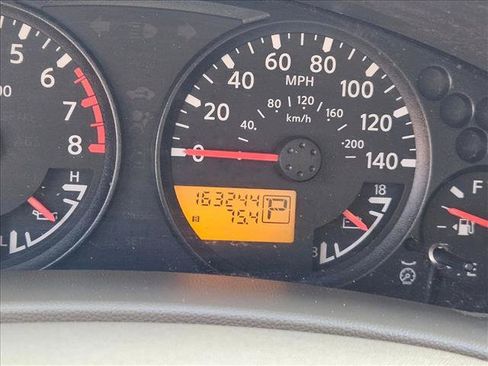 Used 2005 Nissan Frontier LE w/ (H03) Rockford Fosgate Pkg RWD image 11