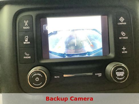 Used 2019 RAM 1500 Big Horn AWD/4WD image 19