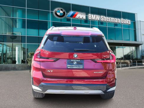 Used 2026 BMW X1 xDrive28i image 5