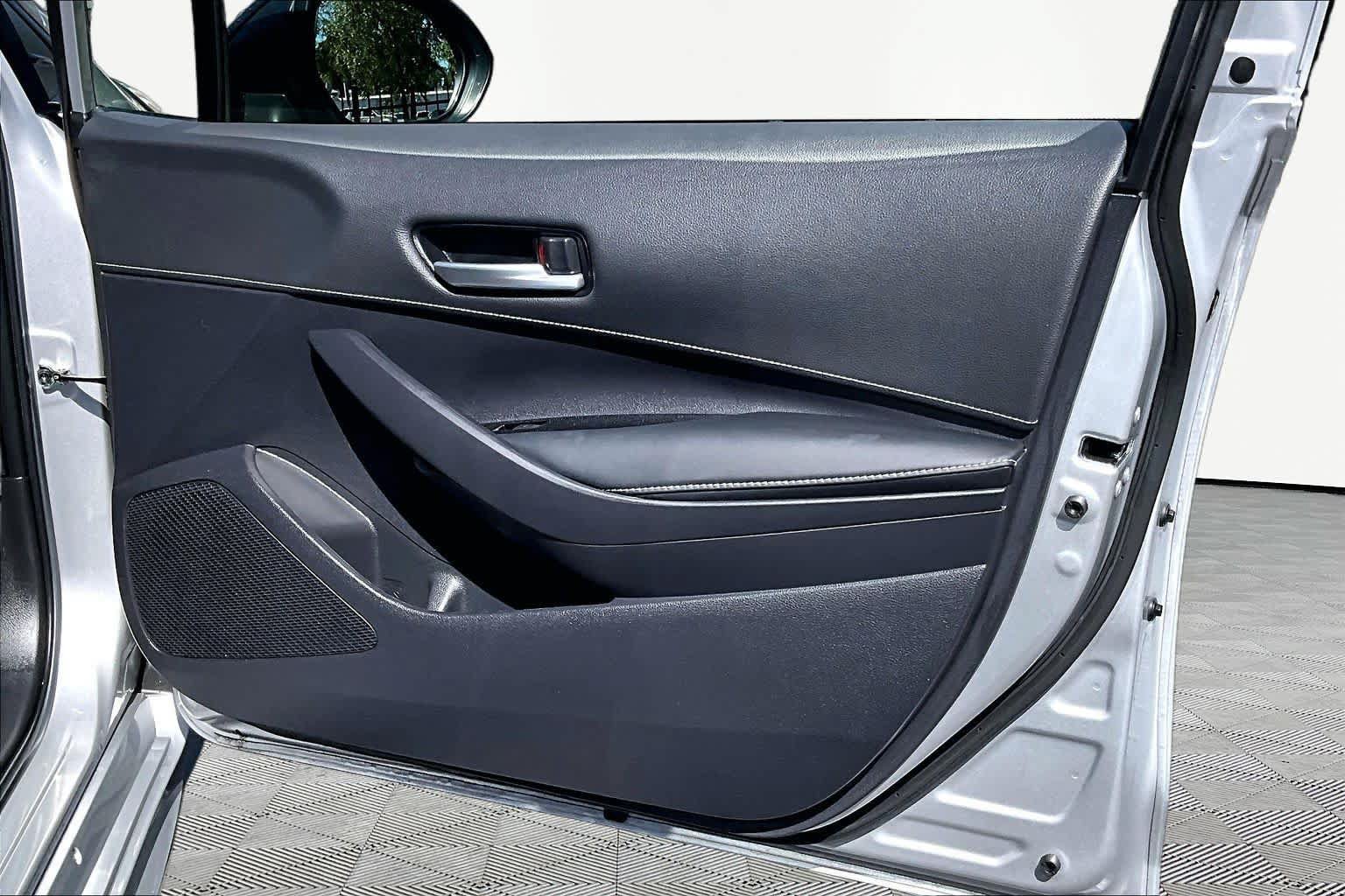 Certified 2026 Toyota Corolla SE FWD image 23
