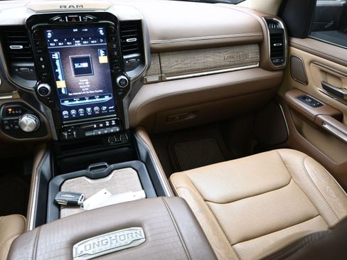 Used 2020 RAM 1500 Limited AWD/4WD image 38