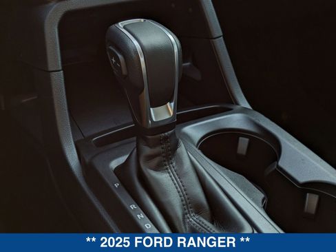 New 2025 Ford Ranger XLT w/ Trailer Tow Package RWD image 33
