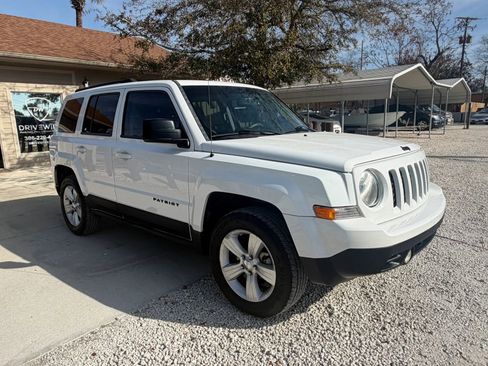 Used 2011 Jeep Patriot Sport w/ PWR Value Group image 3