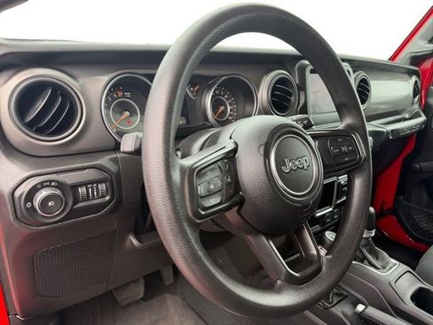 Used 2022 Jeep Wrangler Sport AWD/4WD image 14