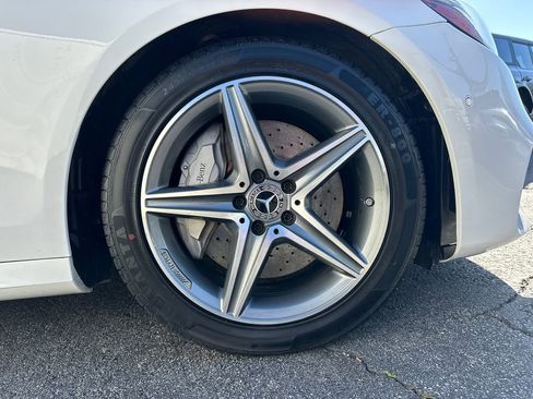 Used 2018 Mercedes-Benz E 300 E 300 image 13