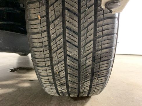 Used 2024 Toyota Corolla SE image 39