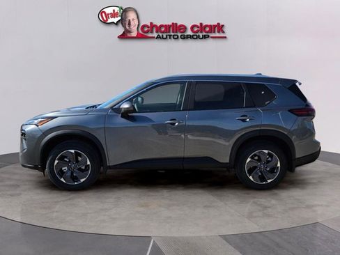 Certified 2025 Nissan Rogue SV w/ SV Premium Package image 3
