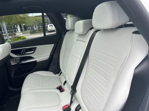 Certified 2025 Mercedes-Benz GLC 300 4MATIC image 20