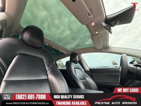 Used 2019 Tesla Model 3 Standard Range Plus image 40