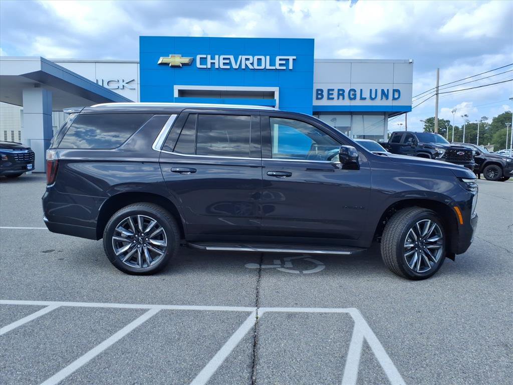 New 2026 Chevrolet Tahoe LS w/ LS Custom Edition AWD/4WD image 3
