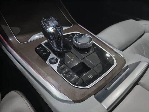 Certified 2023 BMW X5 sDrive40i w/ Executive Package image 21