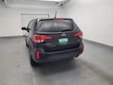 Used 2015 Kia Sorento LX image 6