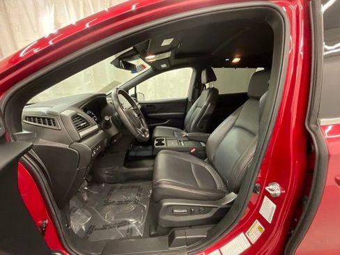 Used 2025 Honda Odyssey Sport-L image 10