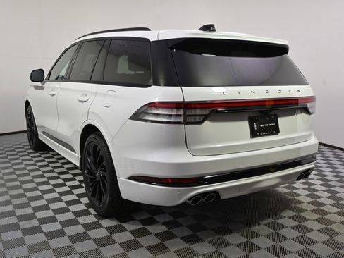 New 2026 Lincoln Aviator Reserve AWD/4WD image 4