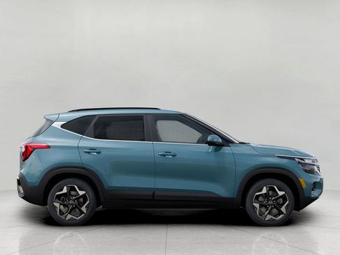 New 2026 Kia Seltos EX AWD/4WD image 7