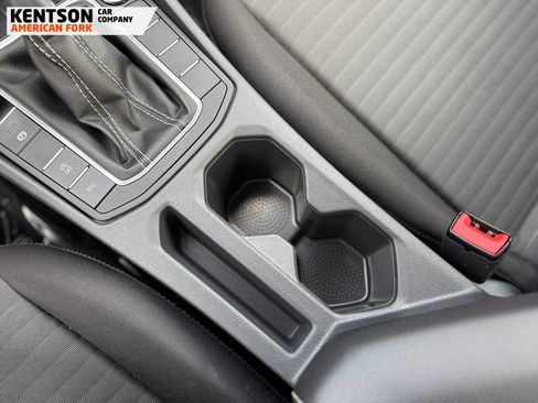 Used 2025 Volkswagen Jetta S image 27