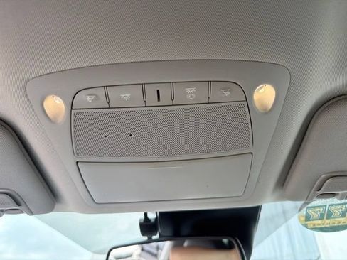 Used 2022 Nissan Murano SV AWD/4WD image 17