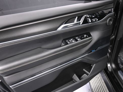 Used 2023 Jeep Grand Wagoneer Series II w/ Quick Order Packagew 28T image 13