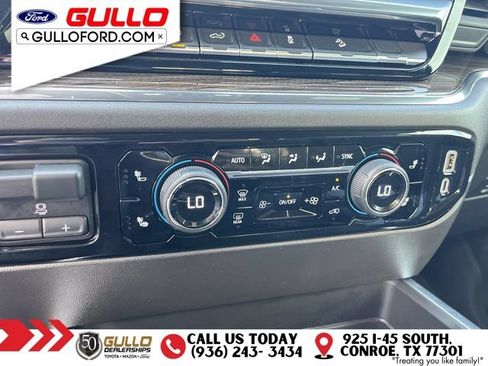 Used 2024 Chevrolet Silverado 1500 LT Trail Boss w/ Convenience Package II AWD/4WD image 28