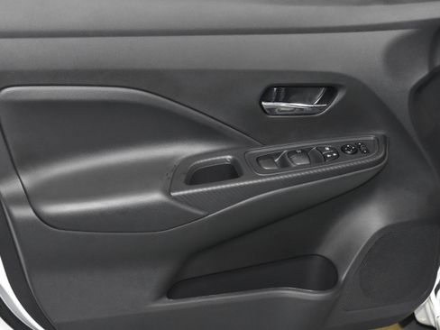 New 2025 Nissan Versa SV w/ Trunk Package image 3