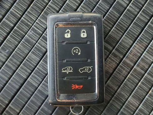 Certified 2022 Jeep Wagoneer Series III image 38