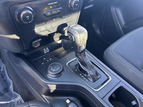 Used 2019 Ford Ranger XLT w/ Equipment Group 301A Mid AWD/4WD image 29