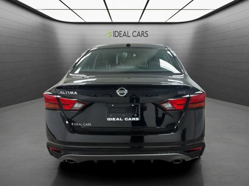 Used 2019 Nissan Altima 2.5 SR FWD image 6