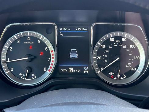 Used 2019 Nissan Titan SV w/ SV Convenience Package AWD/4WD image 36