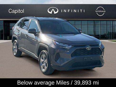 Used 2023 Toyota RAV4 XLE image 3