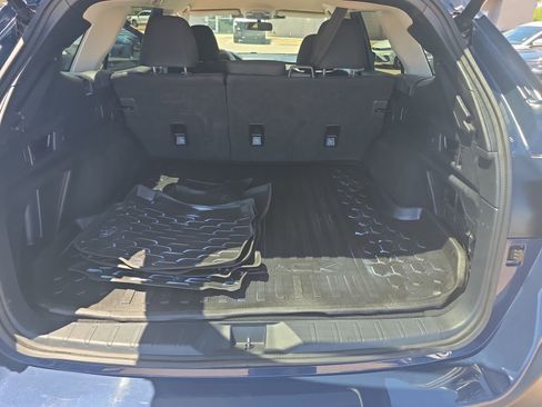 Used 2024 Subaru Outback Premium image 34