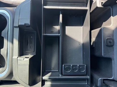 Certified 2022 GMC Sierra 1500 AT4 AWD/4WD image 19