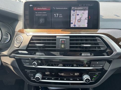 Used 2018 BMW X3 xDrive30i AWD/4WD image 9