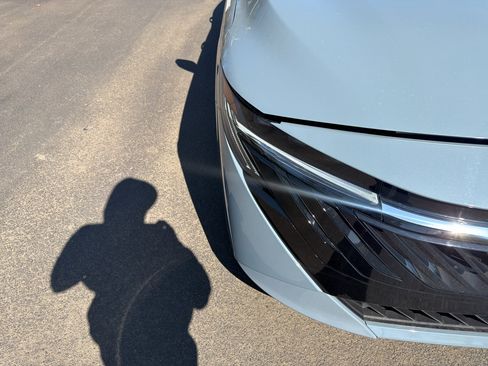 New 2026 Nissan Sentra SR w/ Floor Mat Package image 11