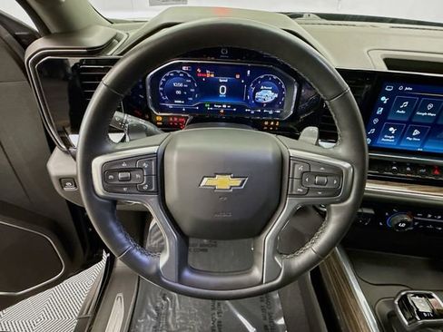 Used 2024 Chevrolet Silverado 1500 LT AWD/4WD image 13