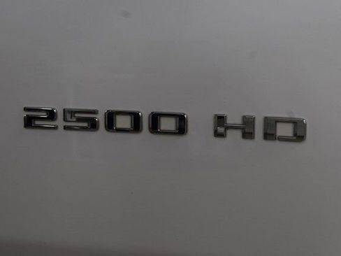 Used 2022 Chevrolet Silverado 2500 High Country w/ Safety Package II image 12