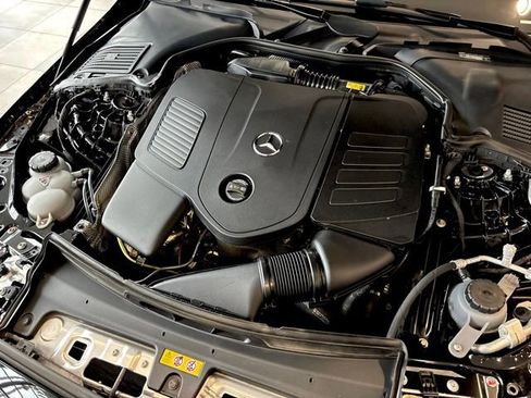 Certified 2025 Mercedes-Benz C 300 Sedan image 39