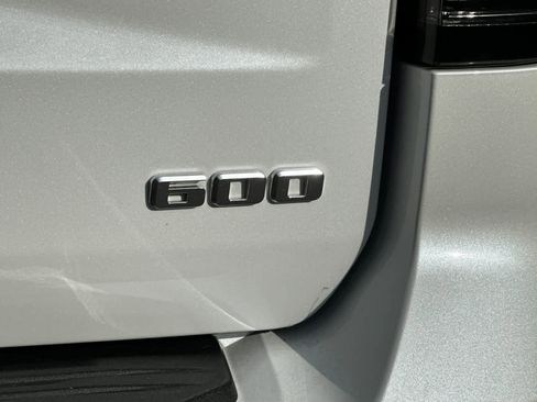 Used 2023 Cadillac Escalade ESV Sport Platinum image 29