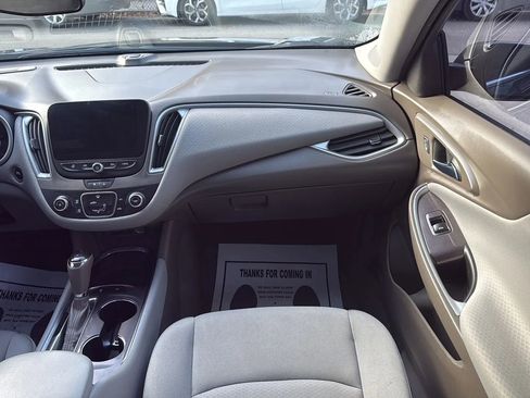 Used 2020 Chevrolet Malibu LS w/ Driver Confidence Package II image 12