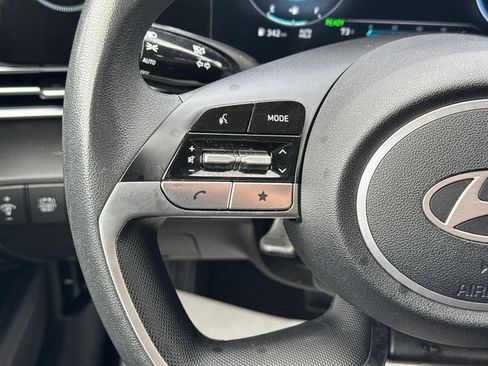 Used 2024 Hyundai Elantra Blue FWD image 28