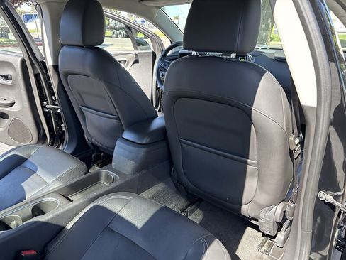 Used 2011 Chevrolet Volt Premium w/ Premium Trim Package FWD image 30