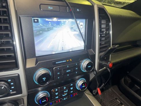 Used 2019 Ford F150 Lariat w/ Equipment Group 502A Luxury image 22