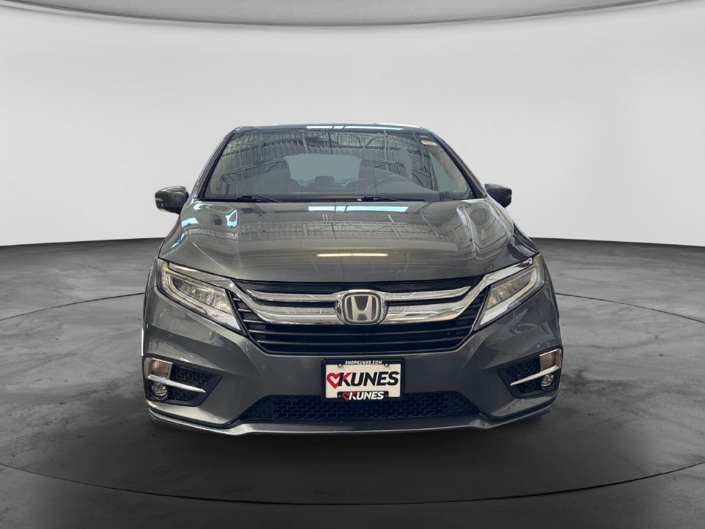 Used 2018 Honda Odyssey Touring image 2