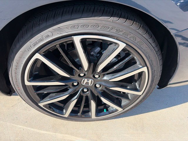 Used 2026 Honda Accord Touring image 4