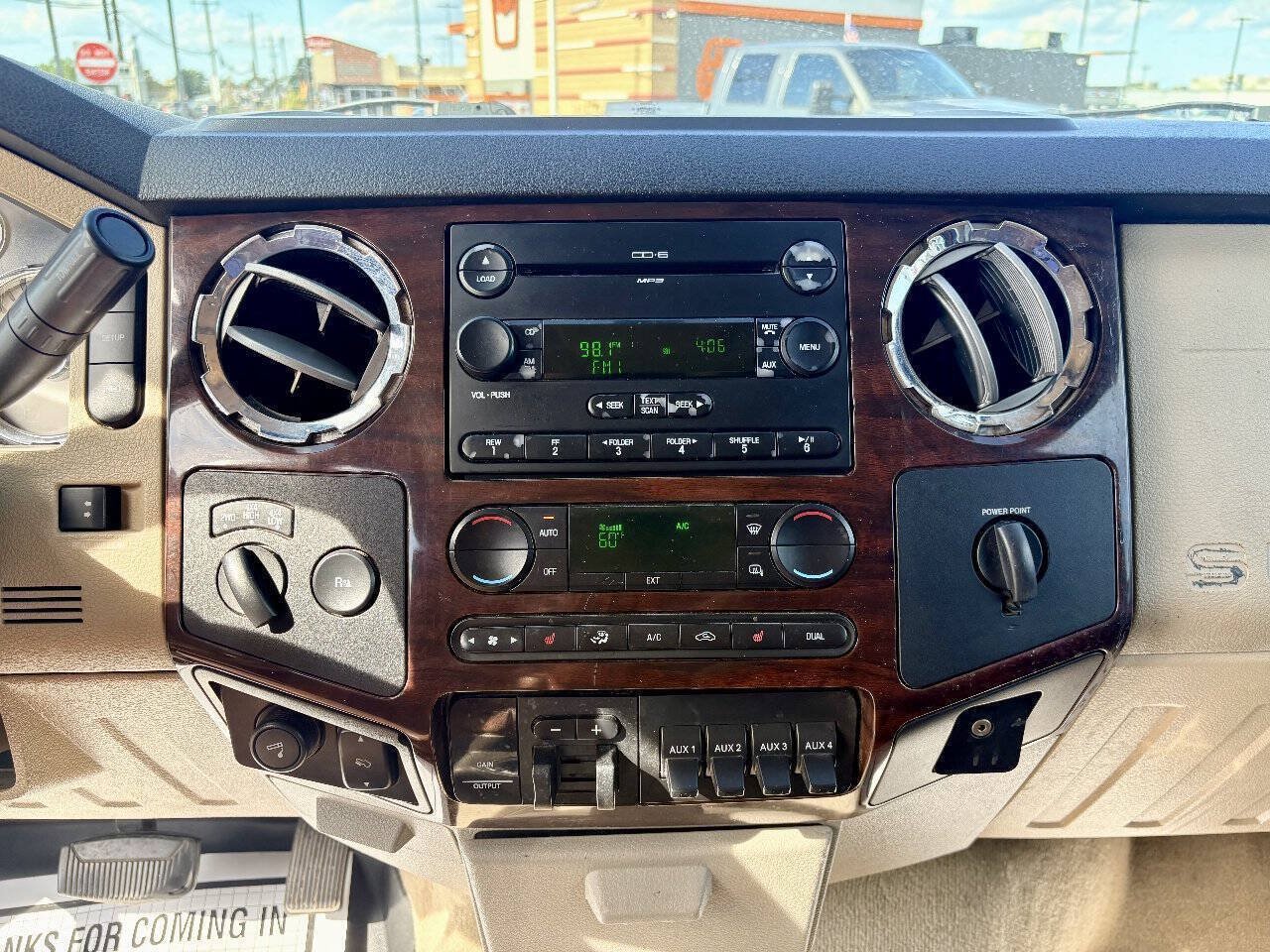 Used 2008 Ford F450 Lariat AWD/4WD image 19