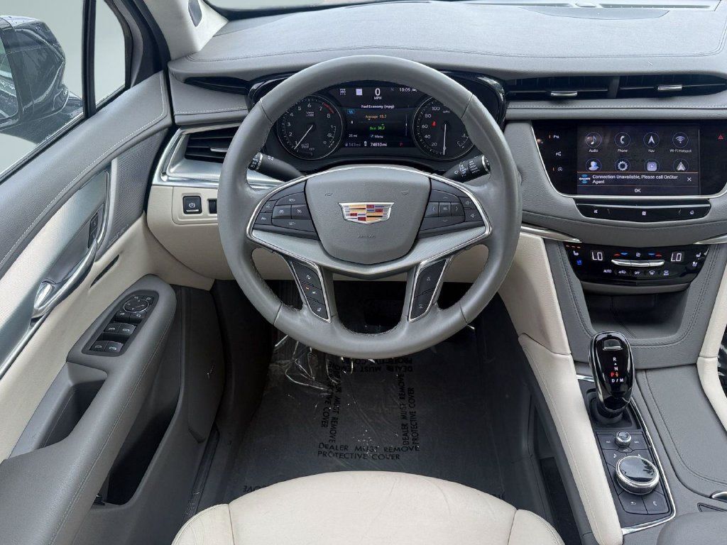 Used 2021 Cadillac XT5 Premium Luxury AWD/4WD image 15