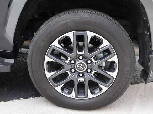 Used 2024 Toyota Sequoia Limited image 50