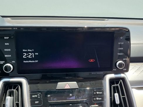 Used 2022 Kia Sorento S w/ Panoramic Sunroof Package FWD image 13