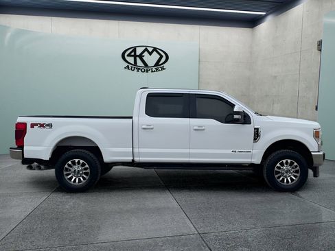 Used 2022 Ford F250 Lariat w/ Lariat Value Package AWD/4WD image 2